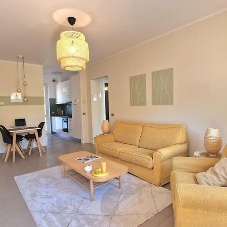 Europa Pool Apartment バルドリーノ エクステリア 写真