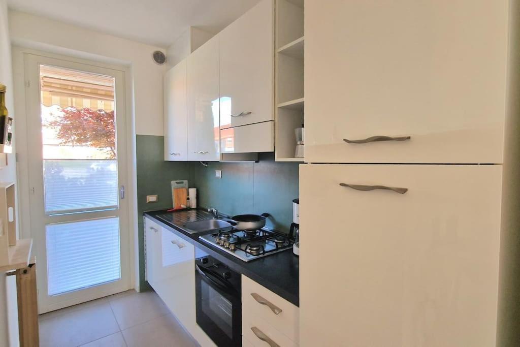 Europa Pool Apartment バルドリーノ エクステリア 写真