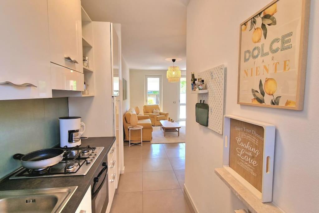 Europa Pool Apartment バルドリーノ エクステリア 写真